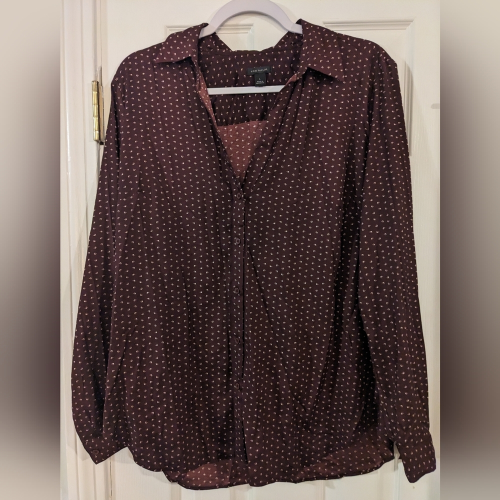 Ann Taylor button down polyester dress shirt, size large